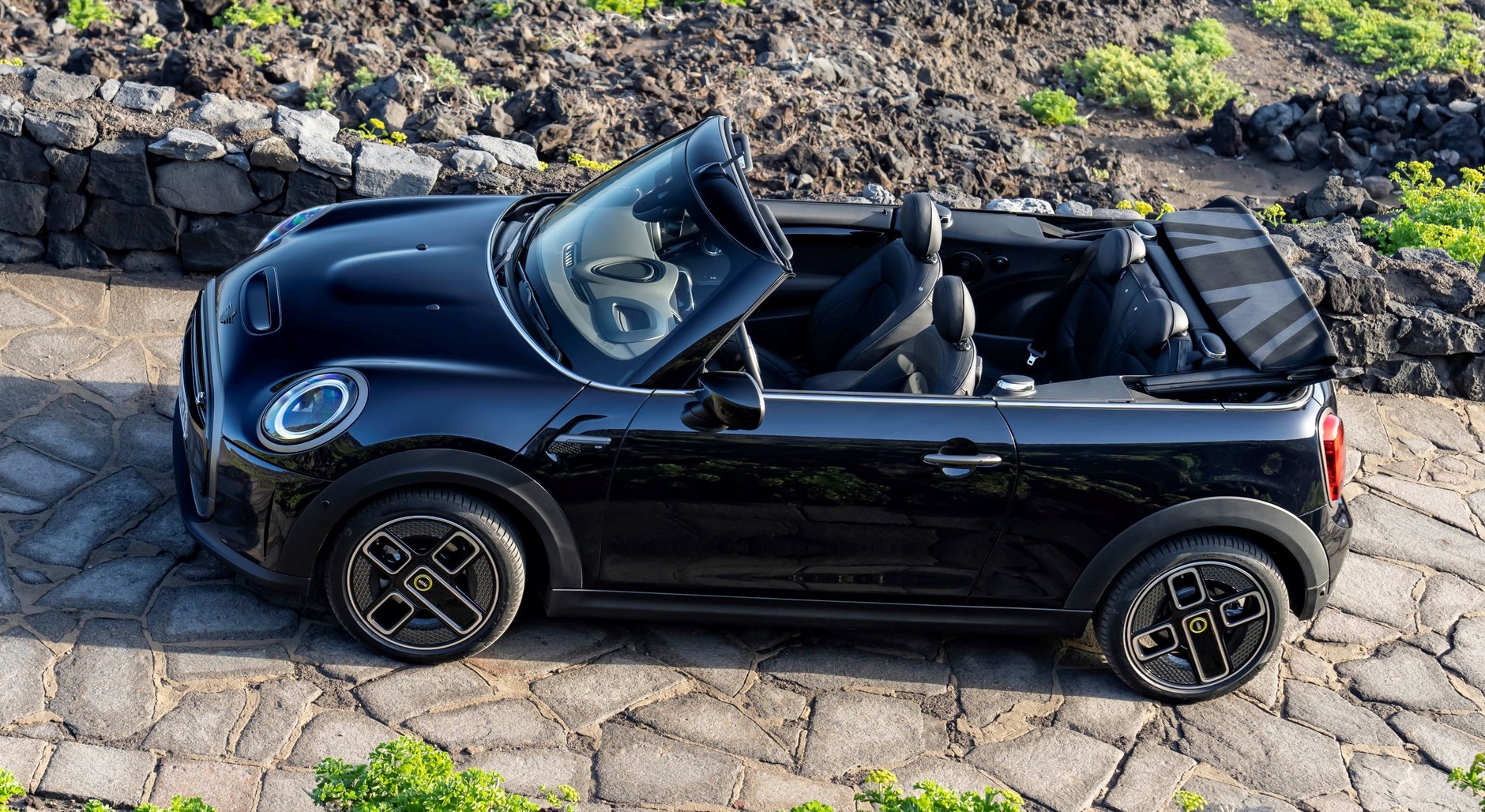 MINI Cooper SE Cabrio (2023 r.)