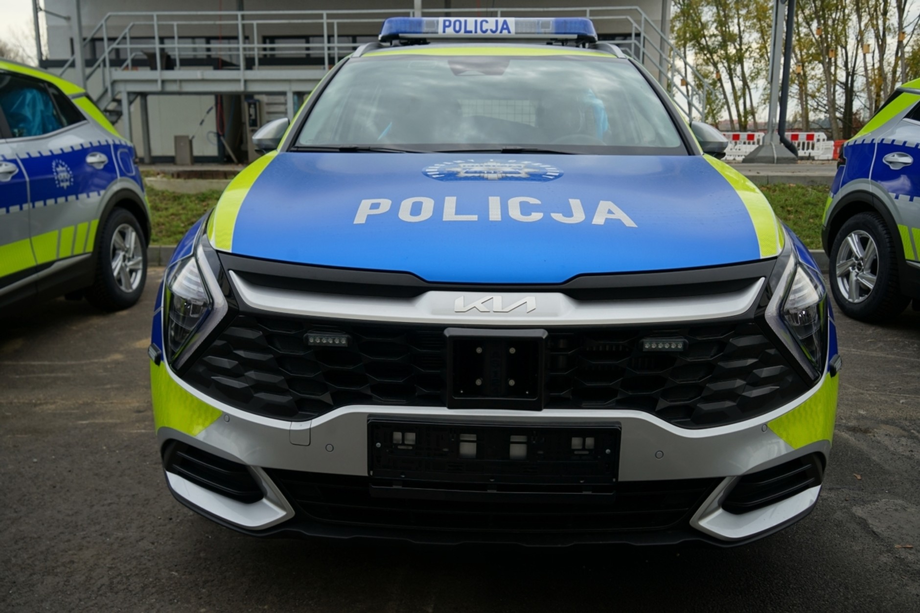 Nowe radiowozy policji. W przetargu wybrano SUV-y KIA