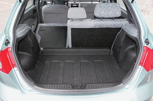 Chevrolet Lacetti 1.6 16V SX - Kompakt dla oszczędnych?