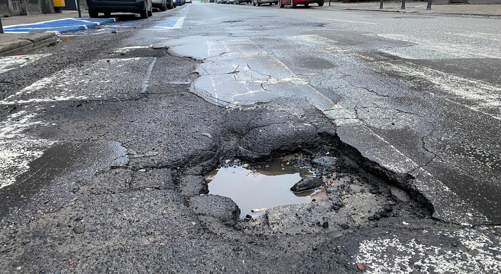 Dziura w ulicy Łódź