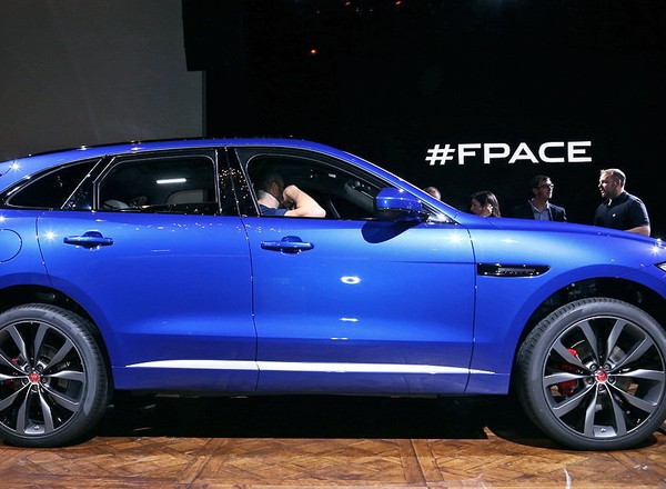 Jaguar F-Pace: sportowy crossover debiutuje we Frankfurcie
