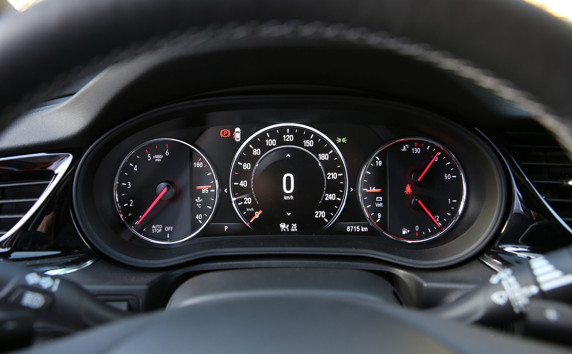 Opel Insignia Country Tourer - kombi na każdą pogodę i każdą drogę?