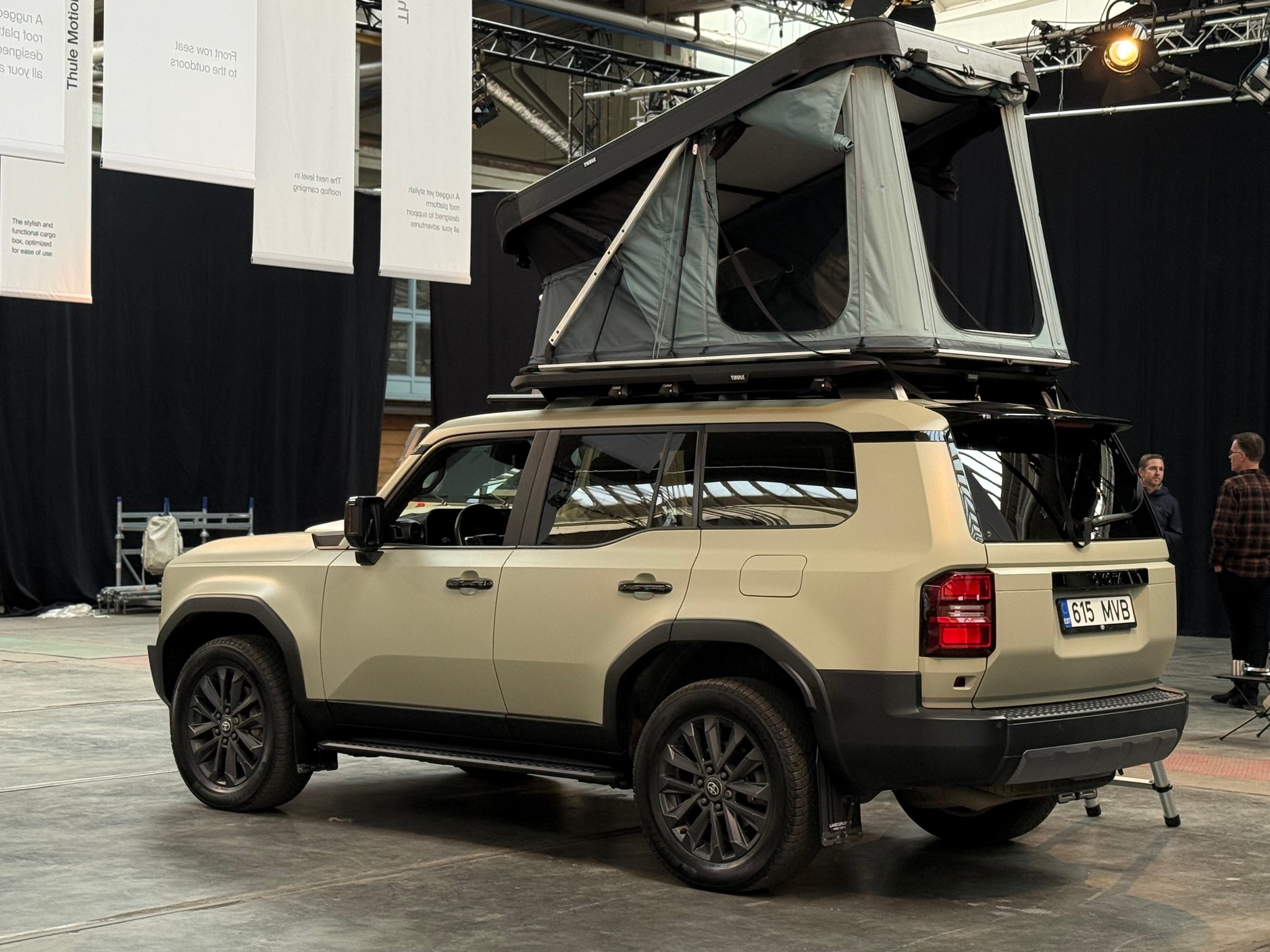 Nowy, sztywny namiot dachowy Thule