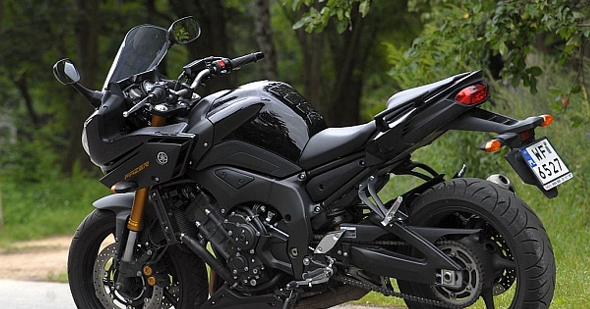 Yamaha Fazer 8