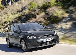 Tak jeździ Volkswagen Golf GTD kombi