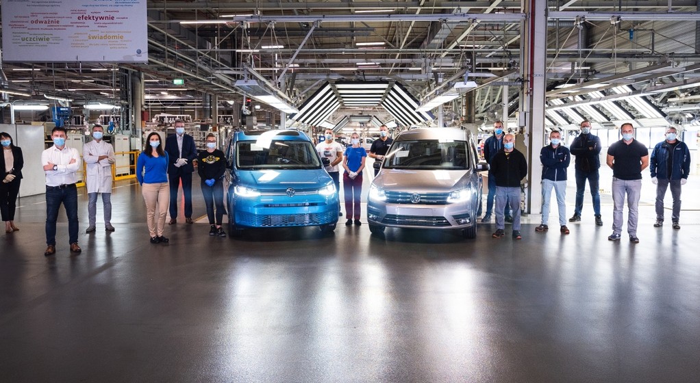 Volkswagen Caddy - dwie generacje modelu w fabryce w Poznaniu