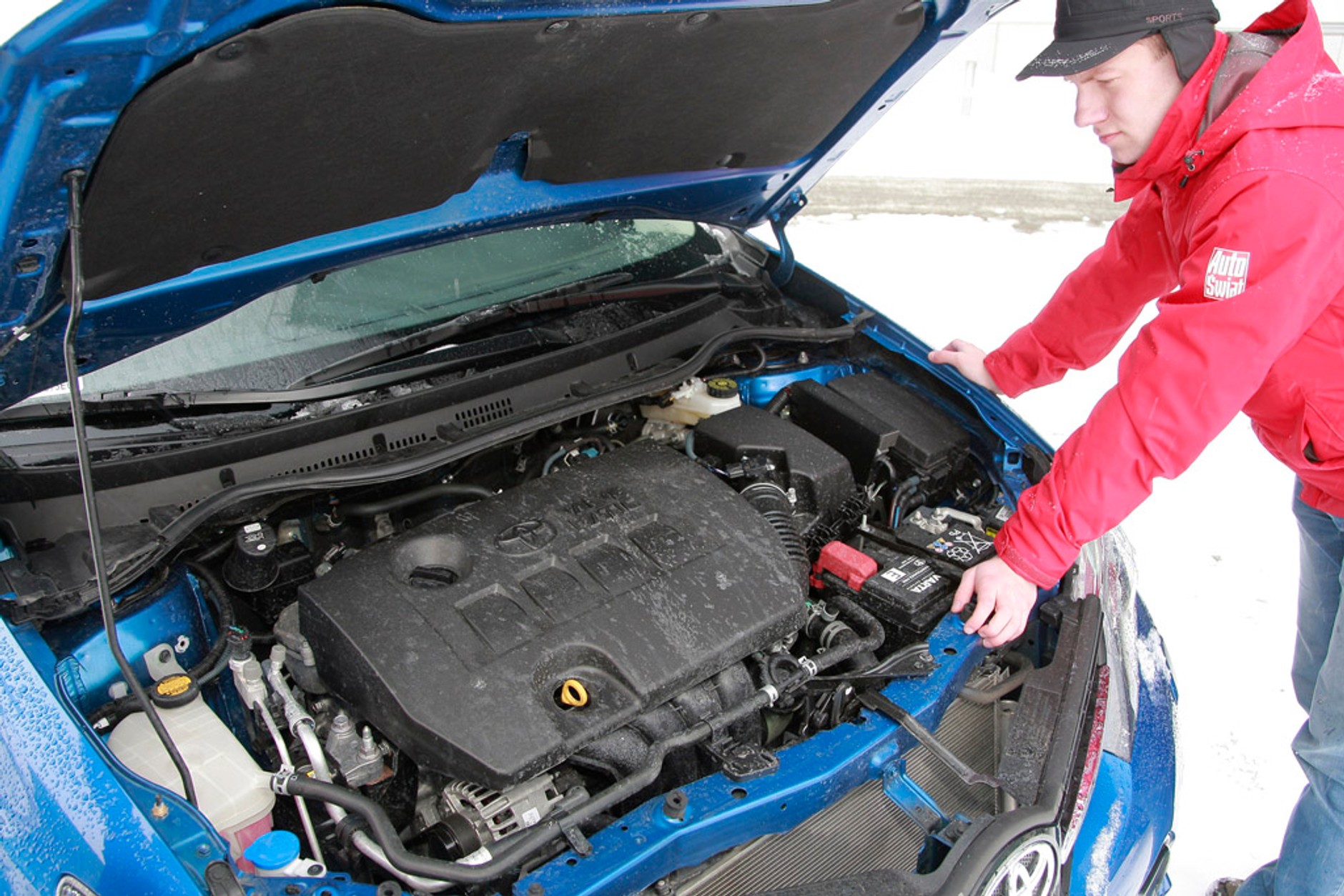 Auto Świat Test Team sprawdza nową Toyotę Auris - zdjęcia