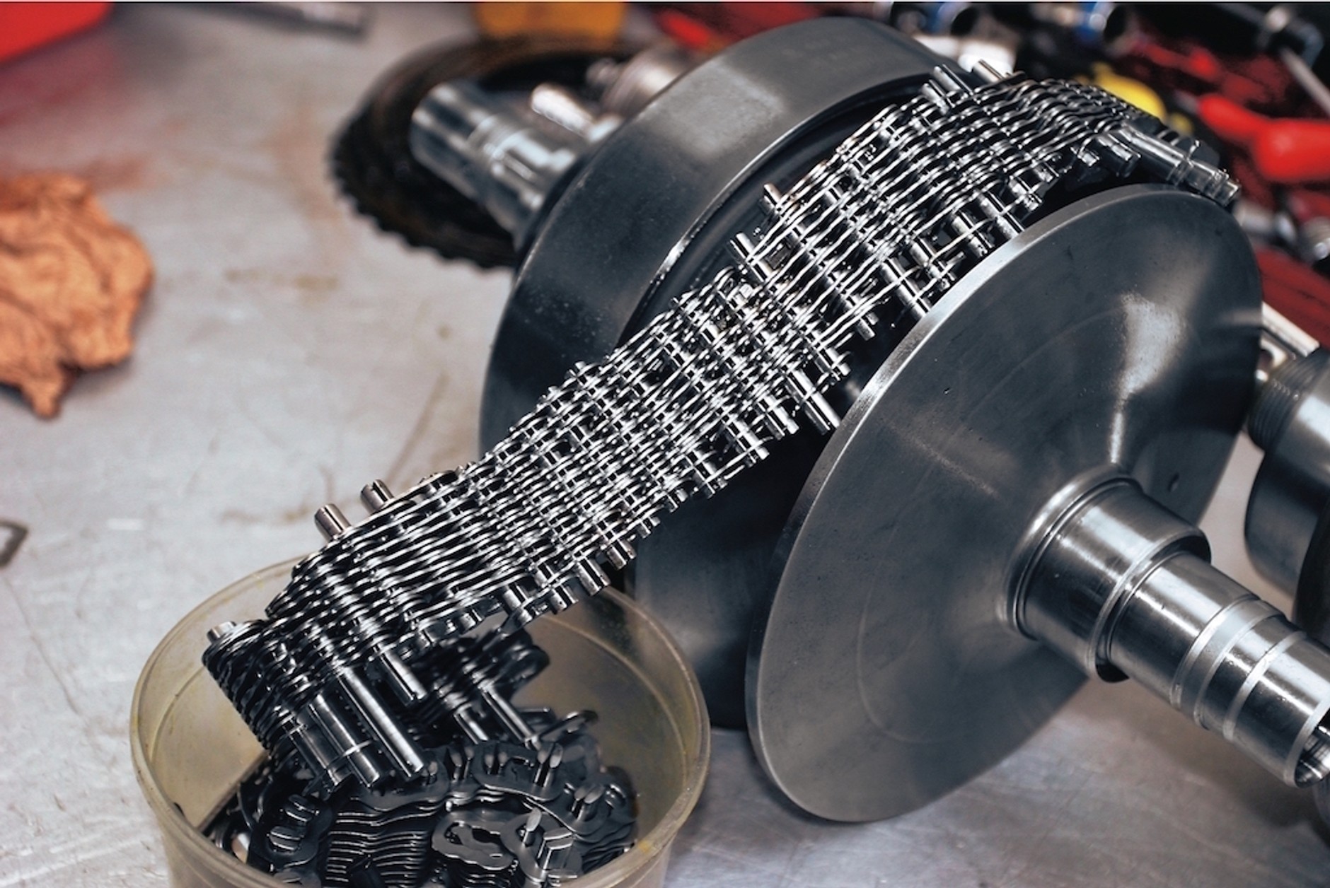 Skrzynie bezstopniowe CVT: wersja z łańcuchem