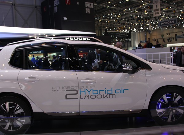 Peugeot Hybrid Air (Genewa 2013)