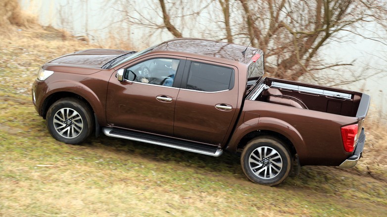 Nissan Navara 2.3 dCi 160 N-Connecta