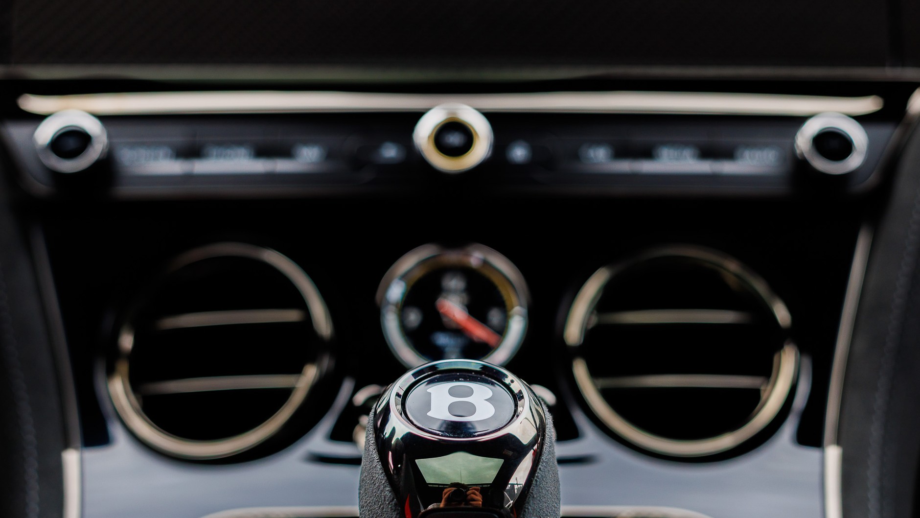 2025 Bentley Continental GT