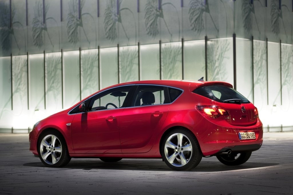 Nowy Opel Astra