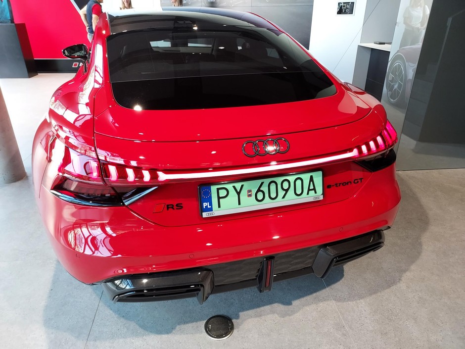 Nowe Audi e-tron GT