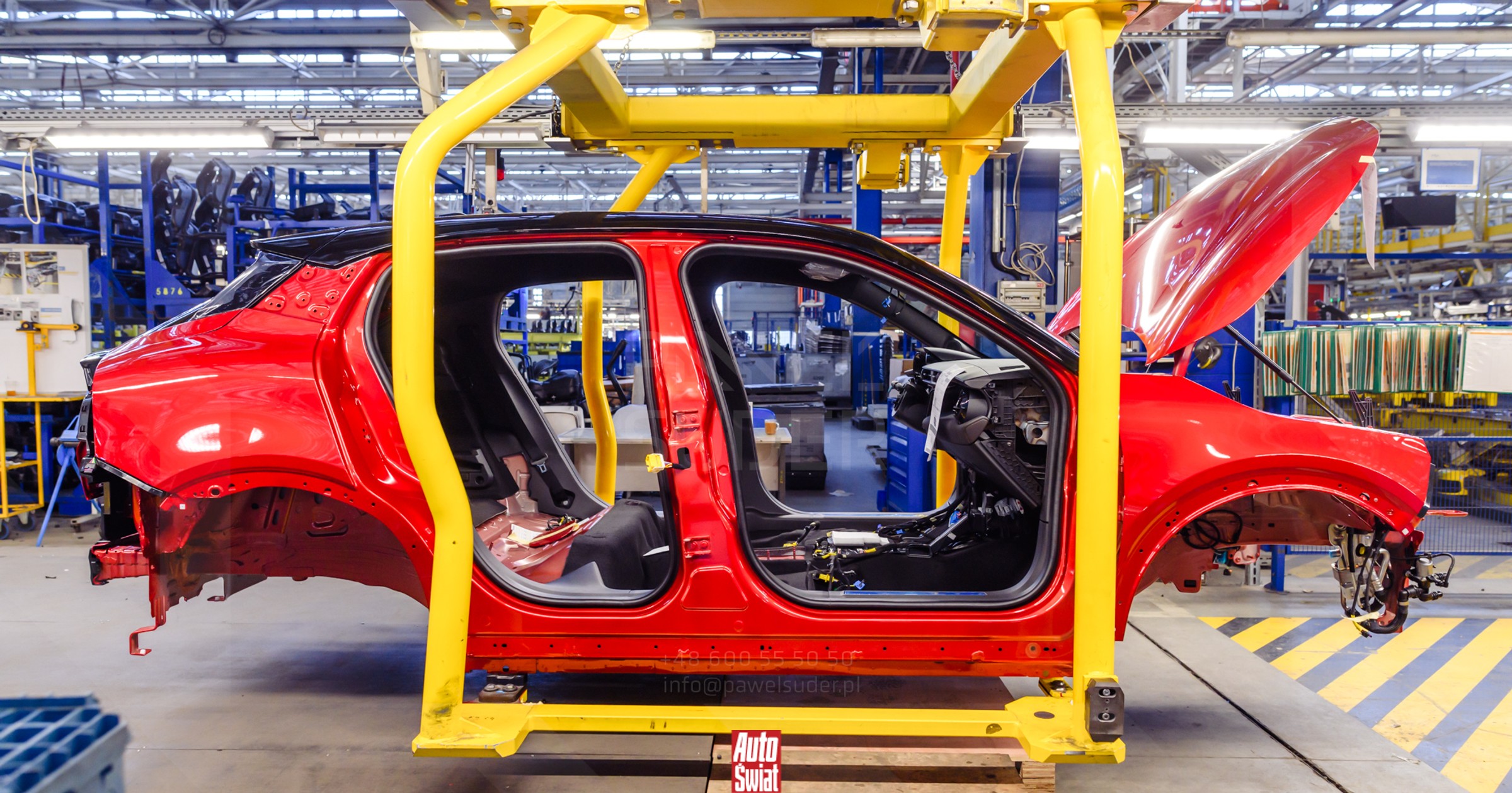 Fabryka w Tychach stanie kilka razy w październiku. Stellantis reaguje na zmiany rynkowe