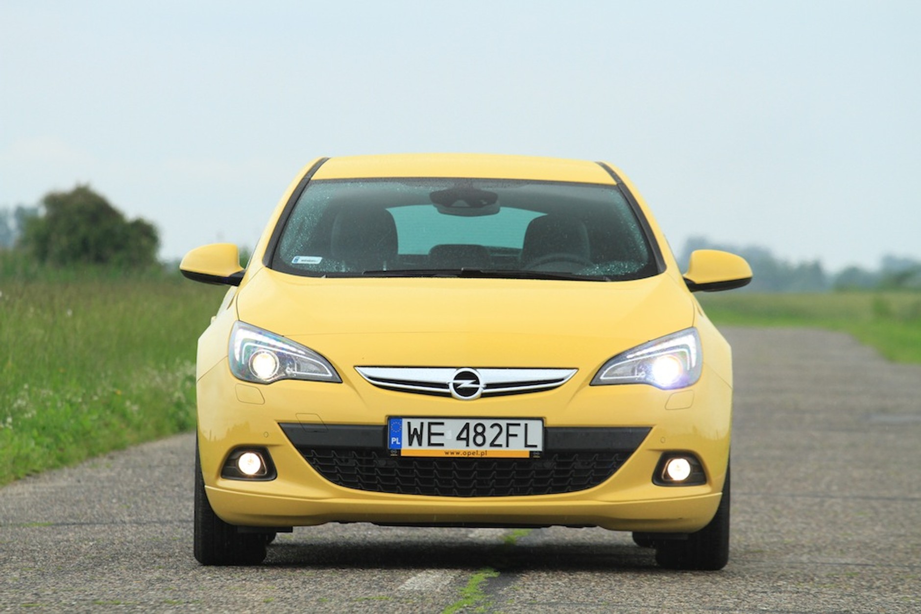 Opel Astra GTC 2.0 CDTI test