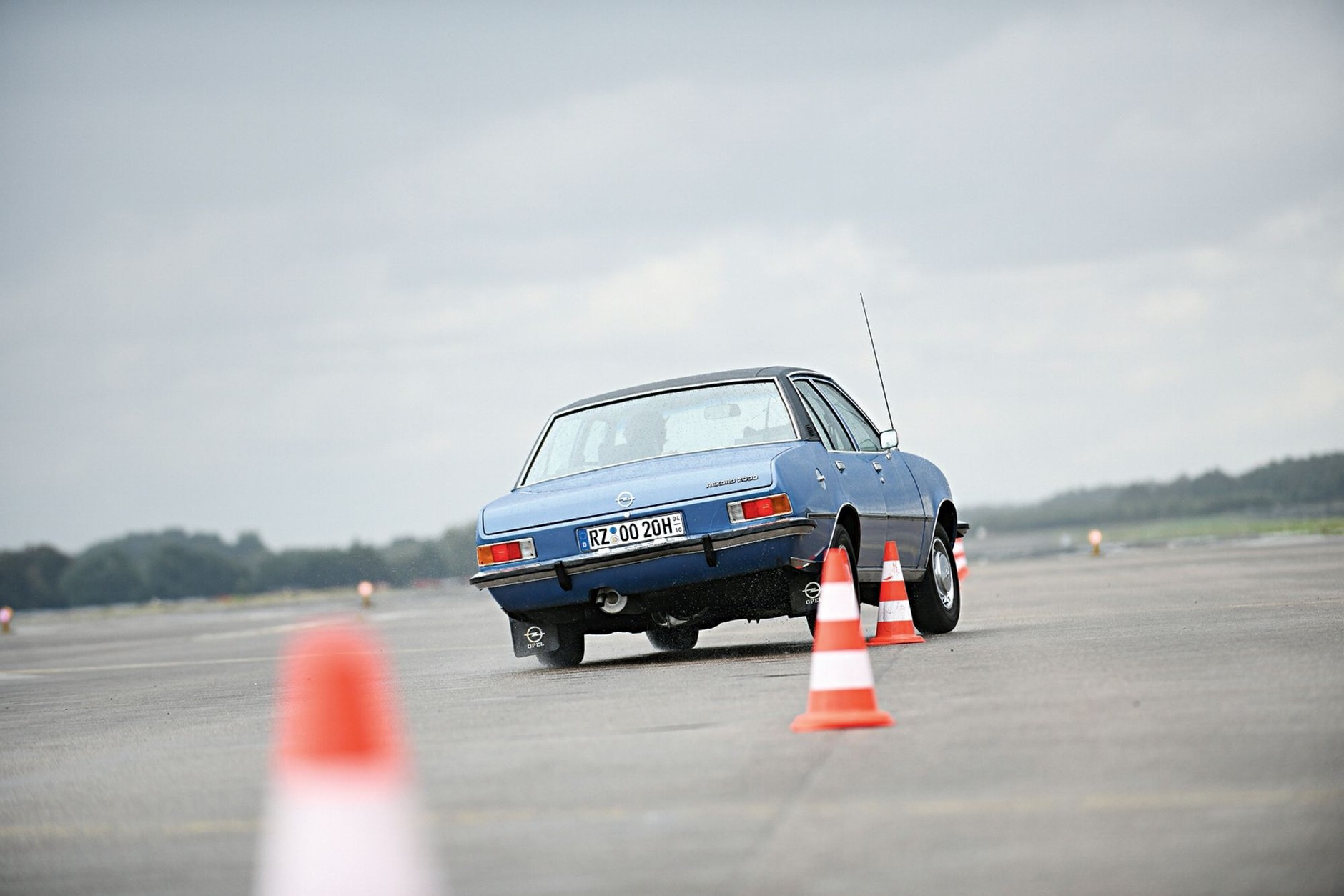 Opel Rekord D 2000 S Berlina