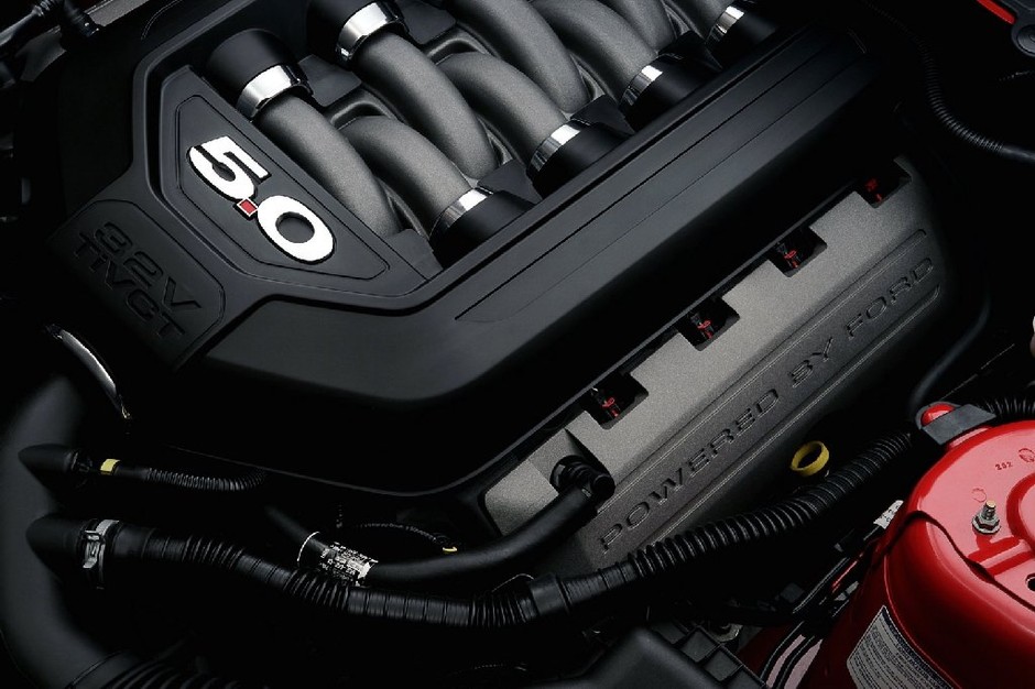 Ford Mustang GT - Oficjalne zdjęcia 400-konnego muscle cara
