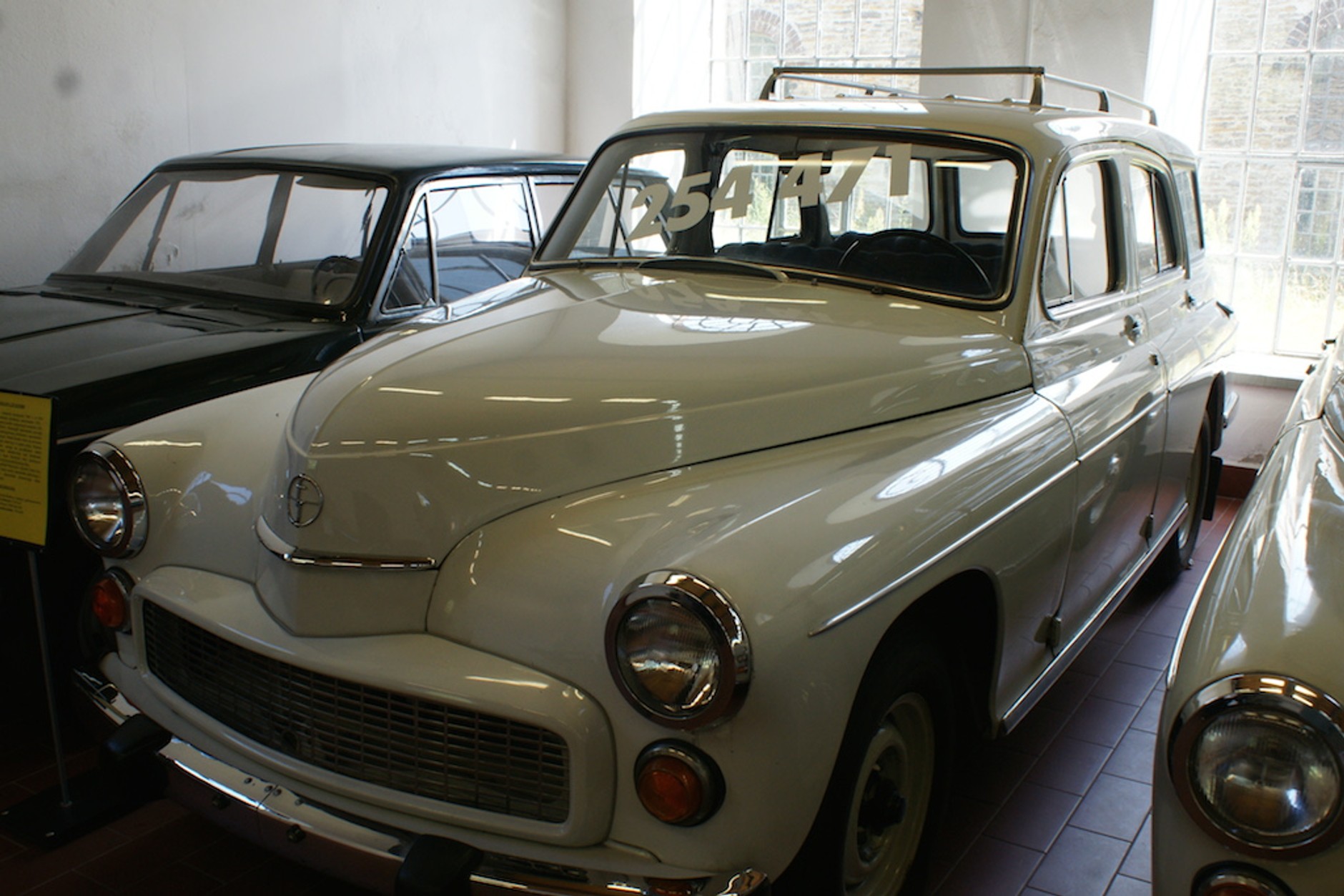 Oldtimery w starej hucie