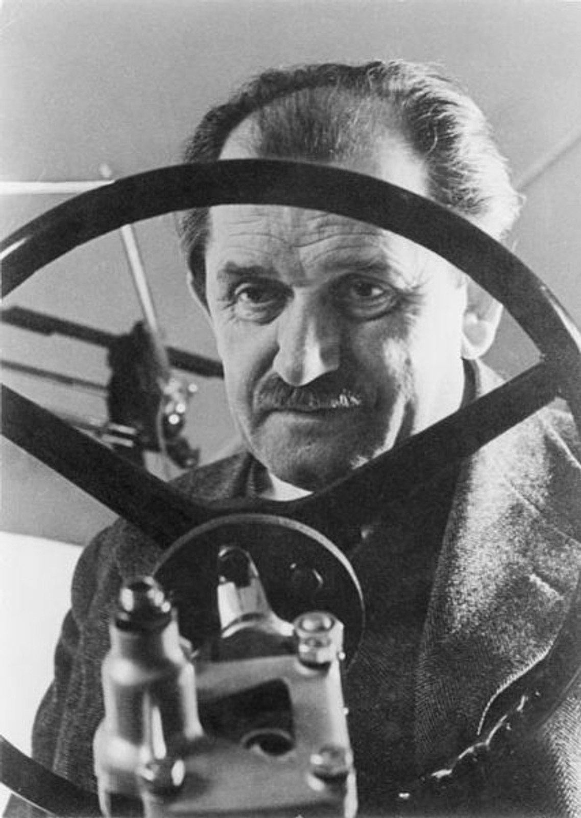 Ferdinand Porsche – geniusz czy aferzysta?