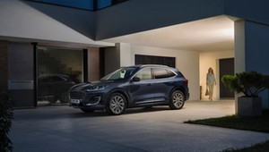 Potężna akcja serwisowa Forda. Kuga z hybrydą plug-in zagrożona pożarem