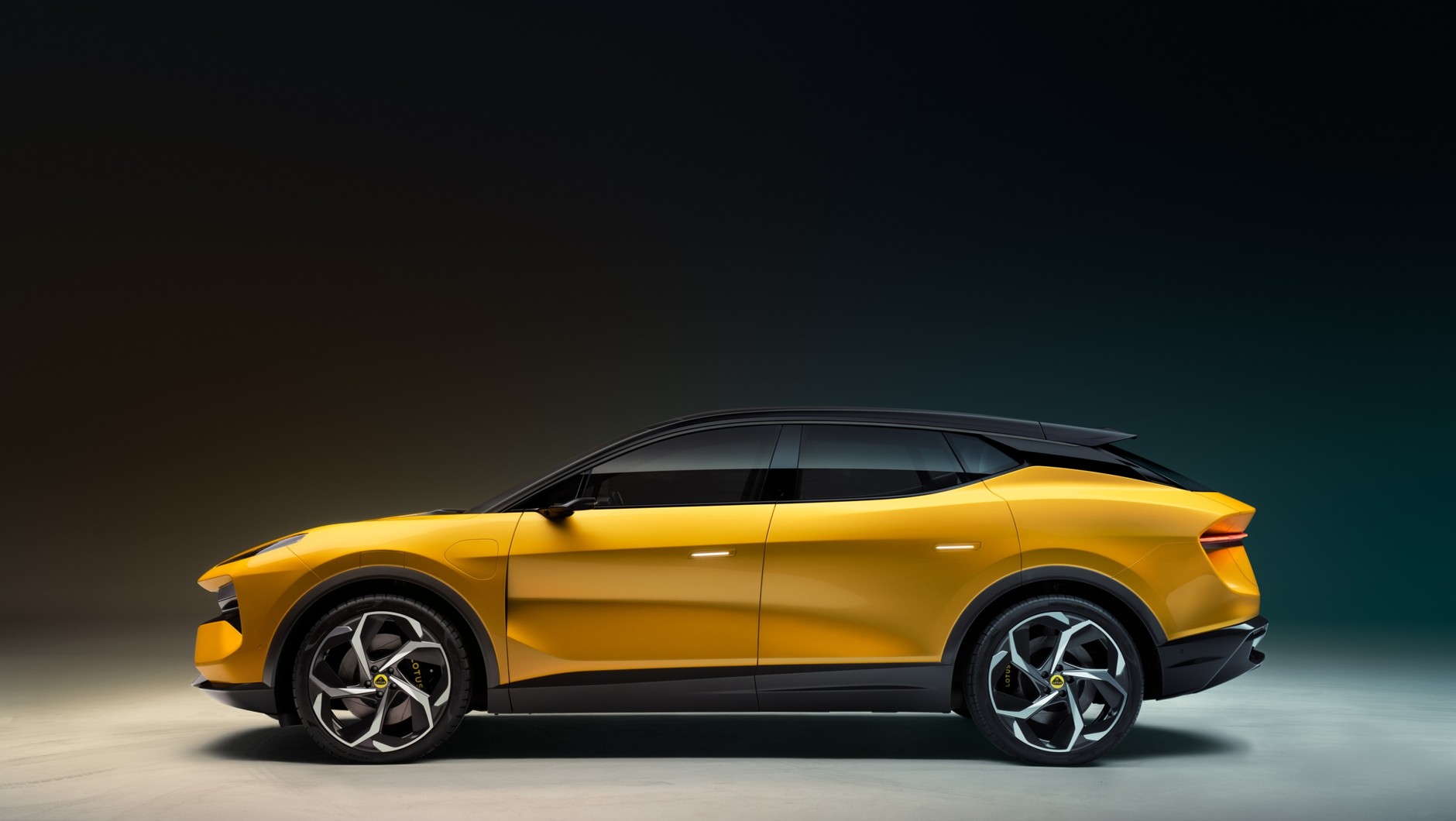 Lotus Eletre