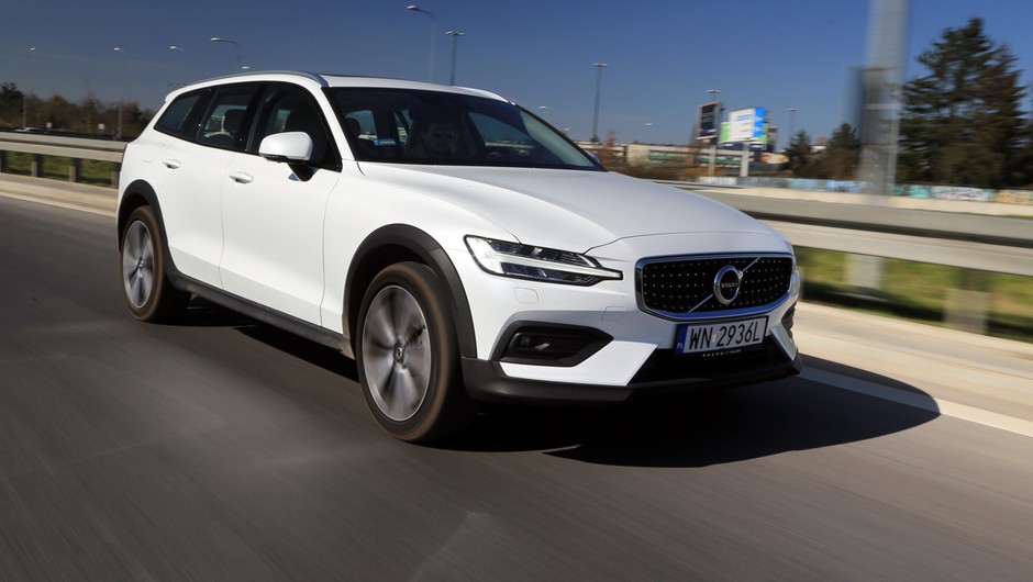 Volvo V60 Cross Country D4 Polestar