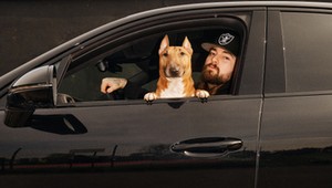 Porsche ma nowego przyjaciela w Polsce. Raper Bedoes dołącza do Igi Świątek