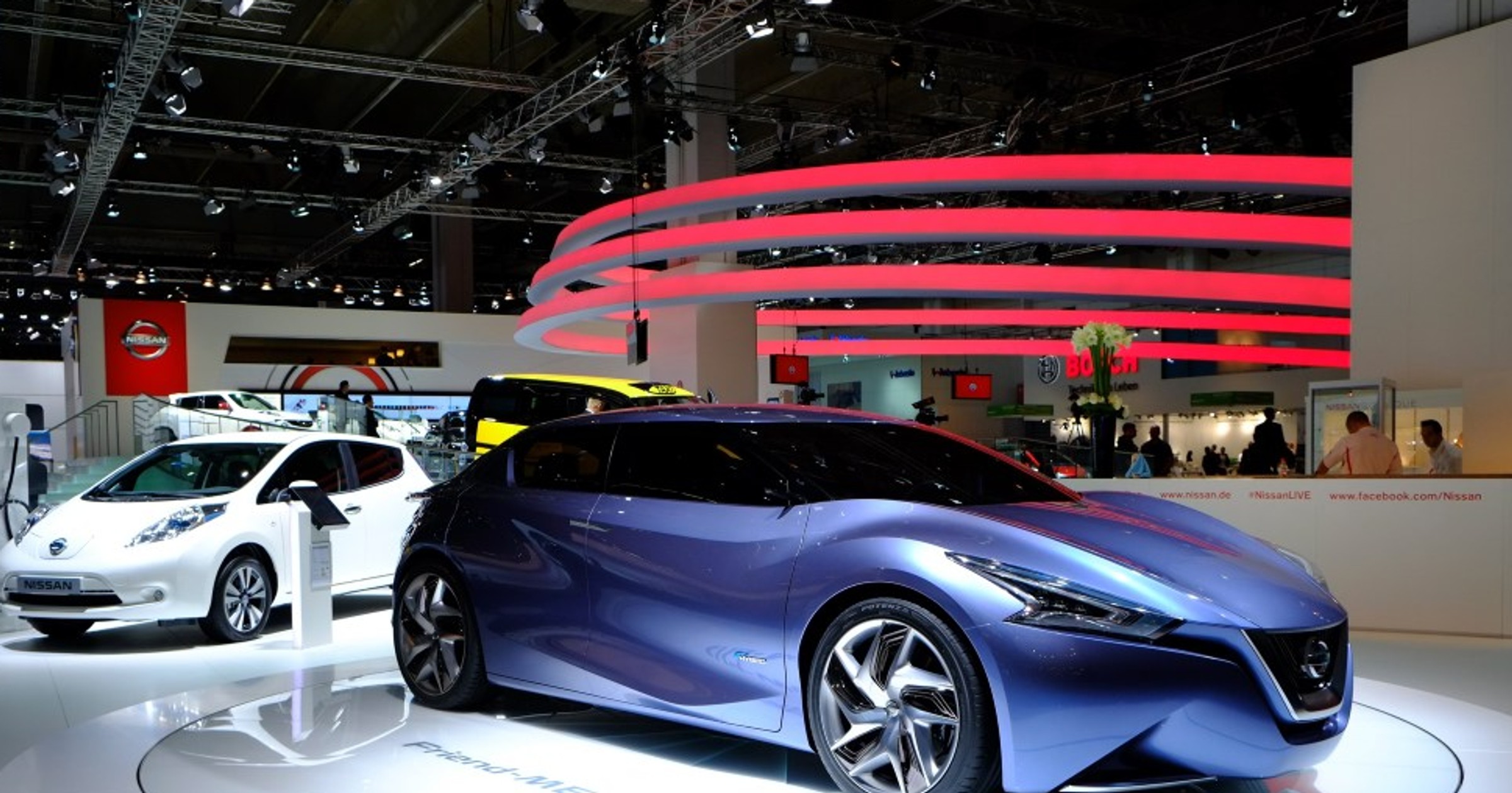 Nowości Nissana na IAA 2013: futurystycznie i terenowo