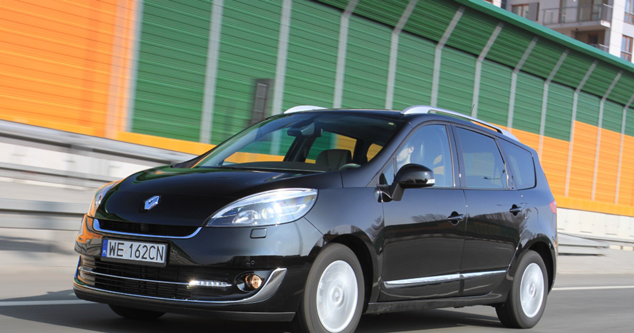 Renault Grand Scenic: mniejszy, ale nie słabszy