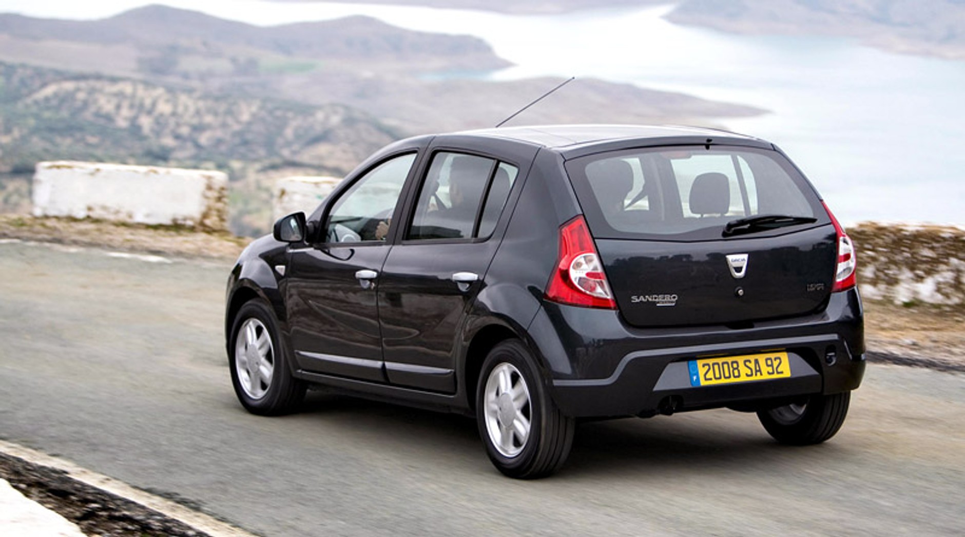 Dacia Sandero: w Niemczech od 7500 euro