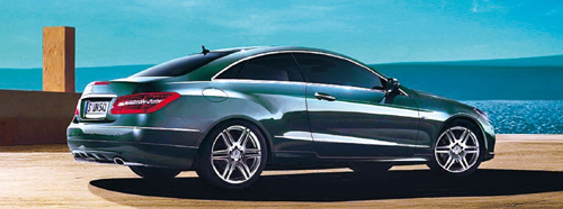 Mercedes E Coupe - Pociągające wcielenie Merca