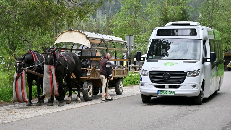 Elektryczny bus na trasie Zakopane — Morskie Oko