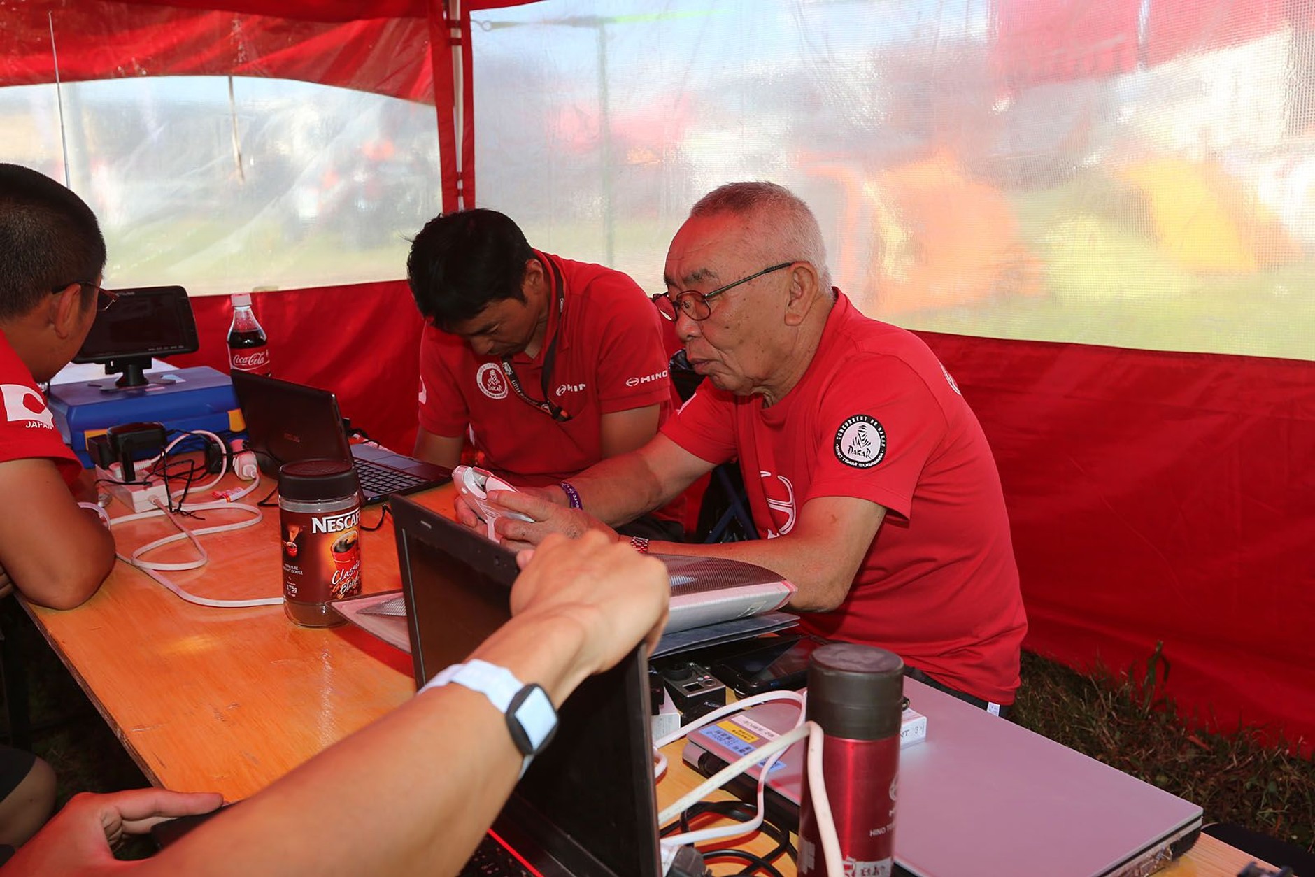 Dakar 2016: regeneracja sił i maszyn (dzień odpoczynku, galeria)