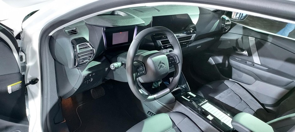 Citroen C4 X