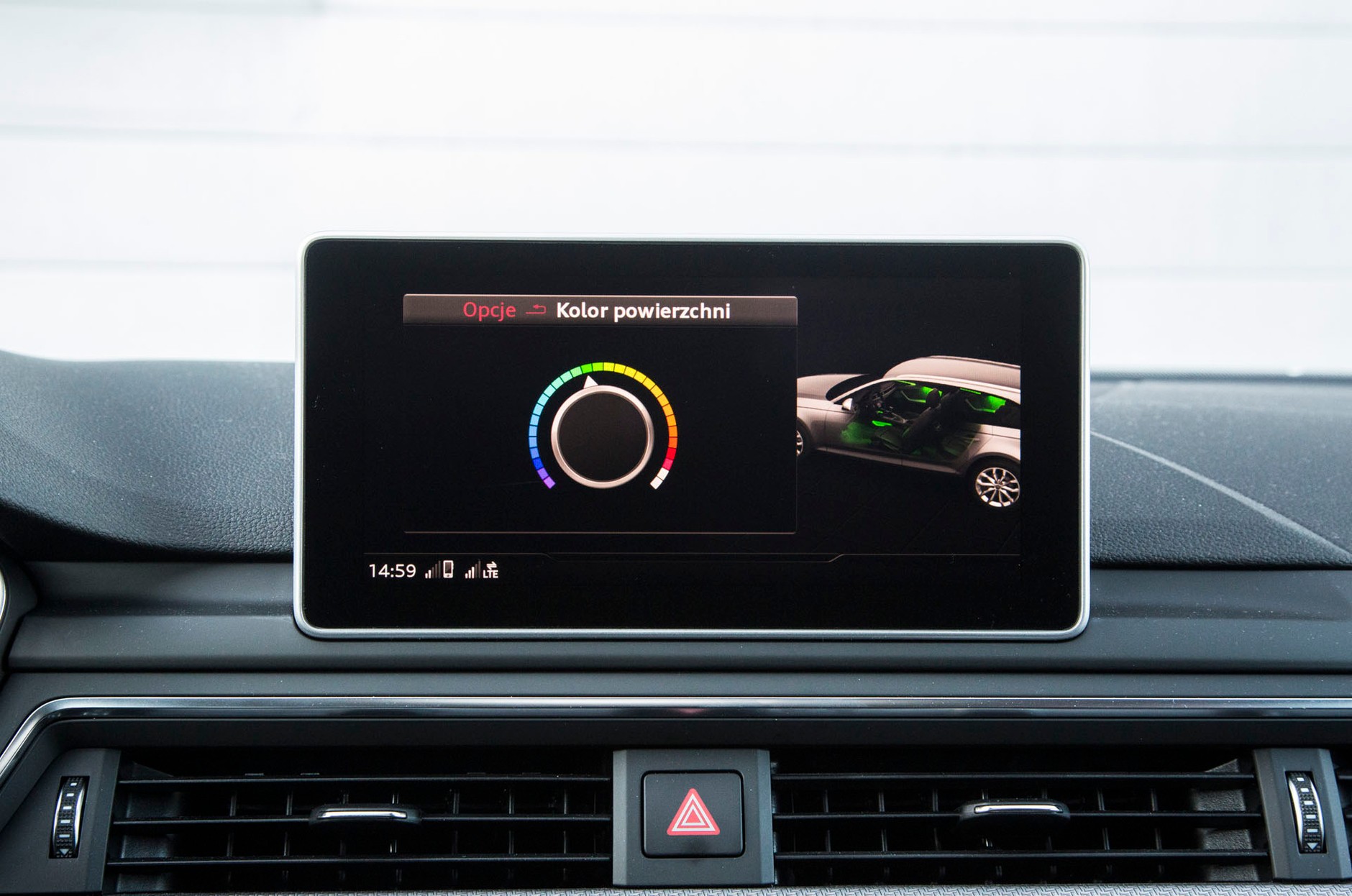 Audi RS4 Avant - kombi z ogniem w ...