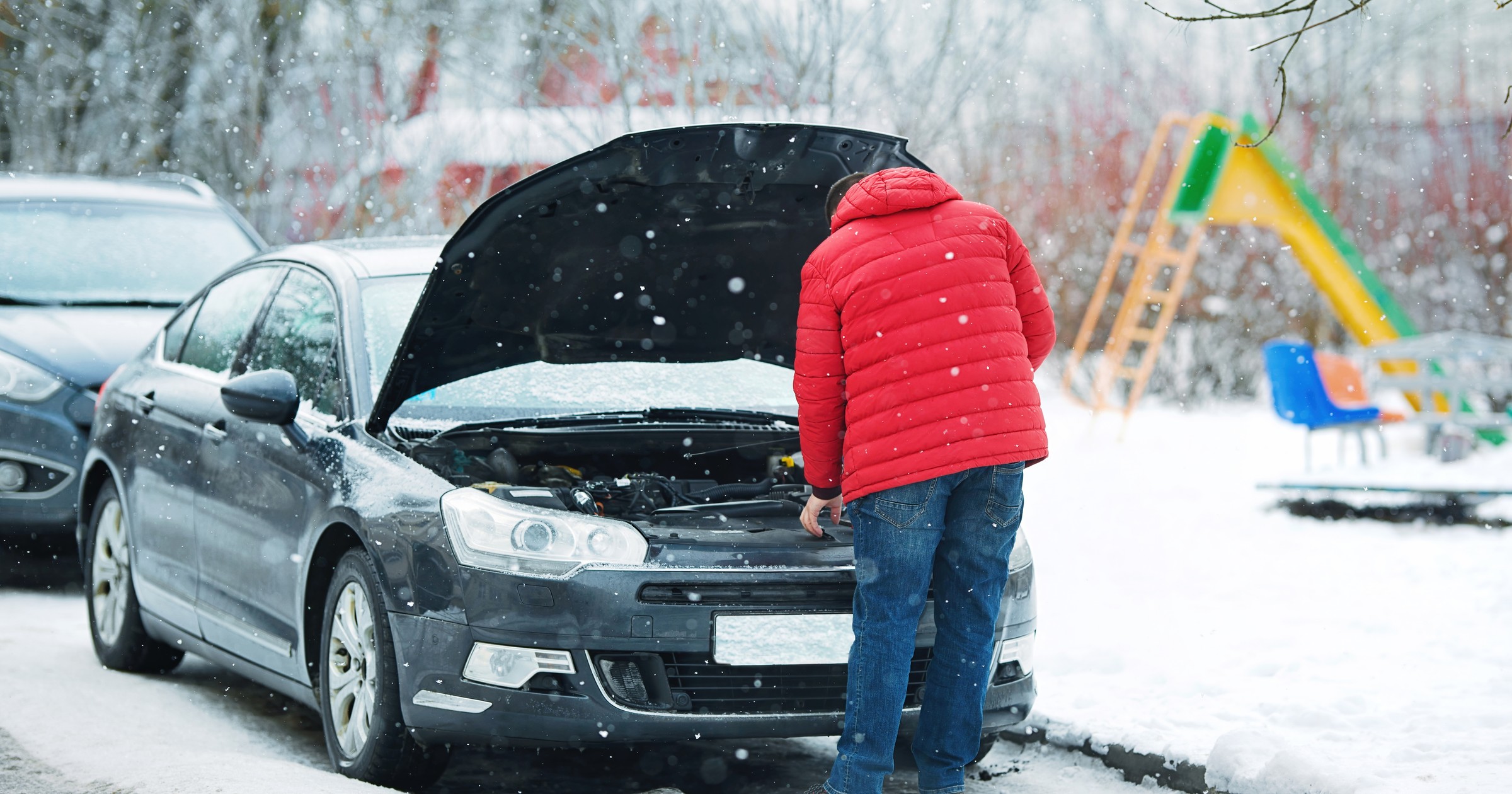 Mróz unieruchamia samochody. Czy twój także nie pojedzie?