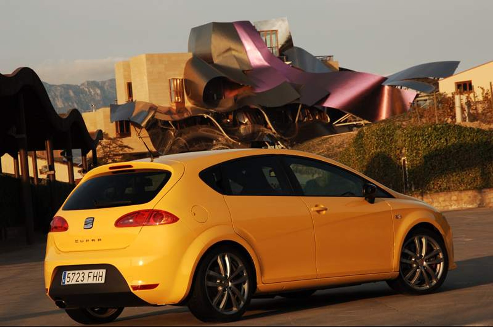 Seat Leon Cupra – szczegółowe dane najmocniejszego Seata