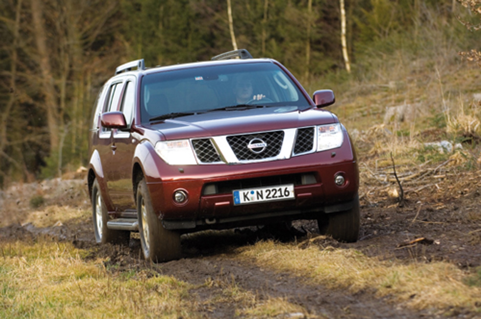 Nissan Pathfinder - Olbrzym nękany usterkami