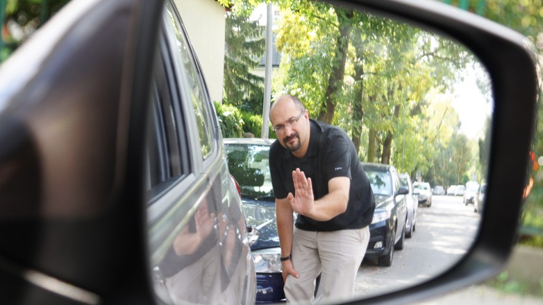 Automatyczne parkowanie