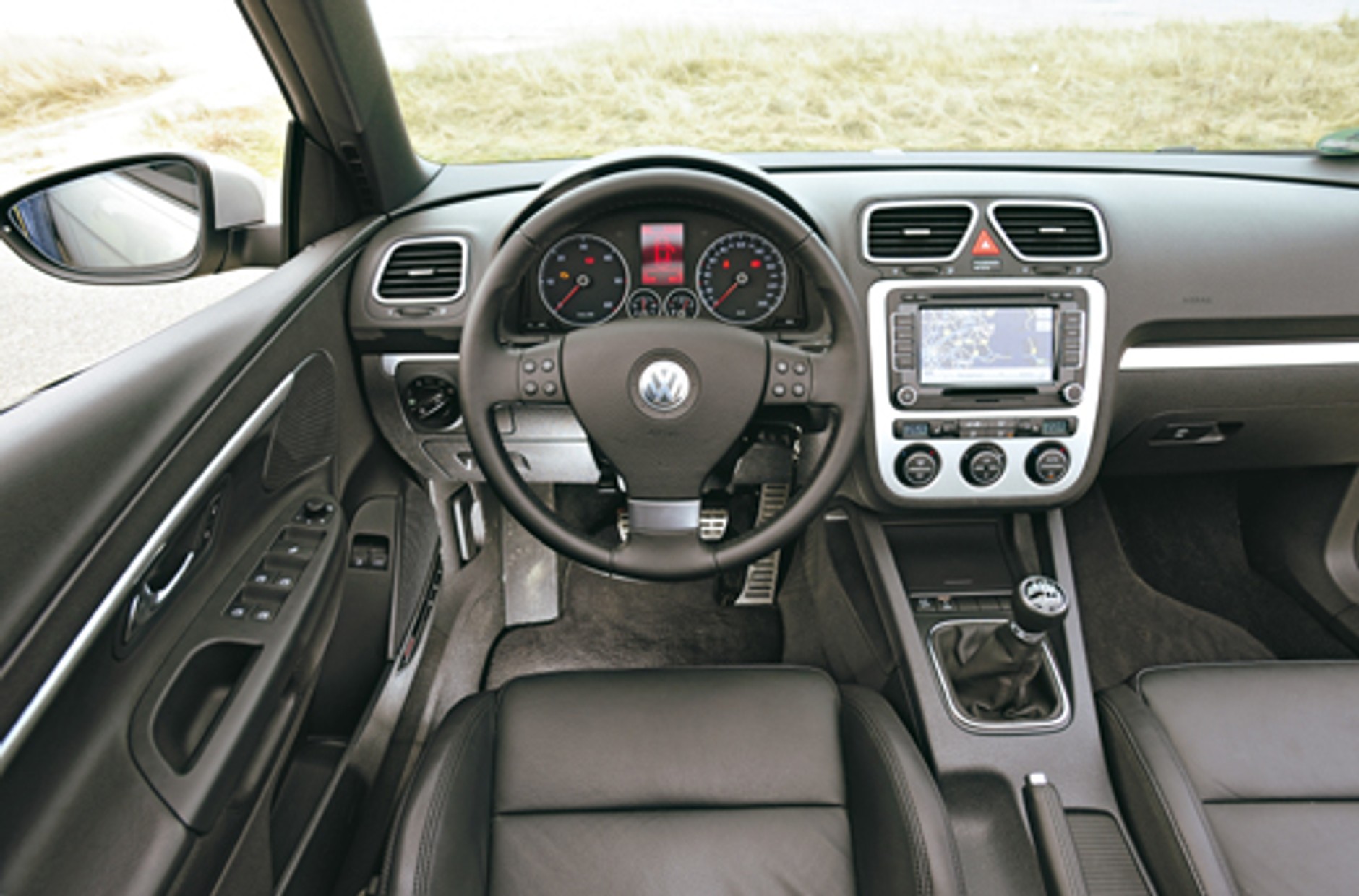 Peugeot 308CC kontra VW Eos, Ford Focus CC, Opel Astra Twin Top i Renault Megane CC - Lato może już nadejść