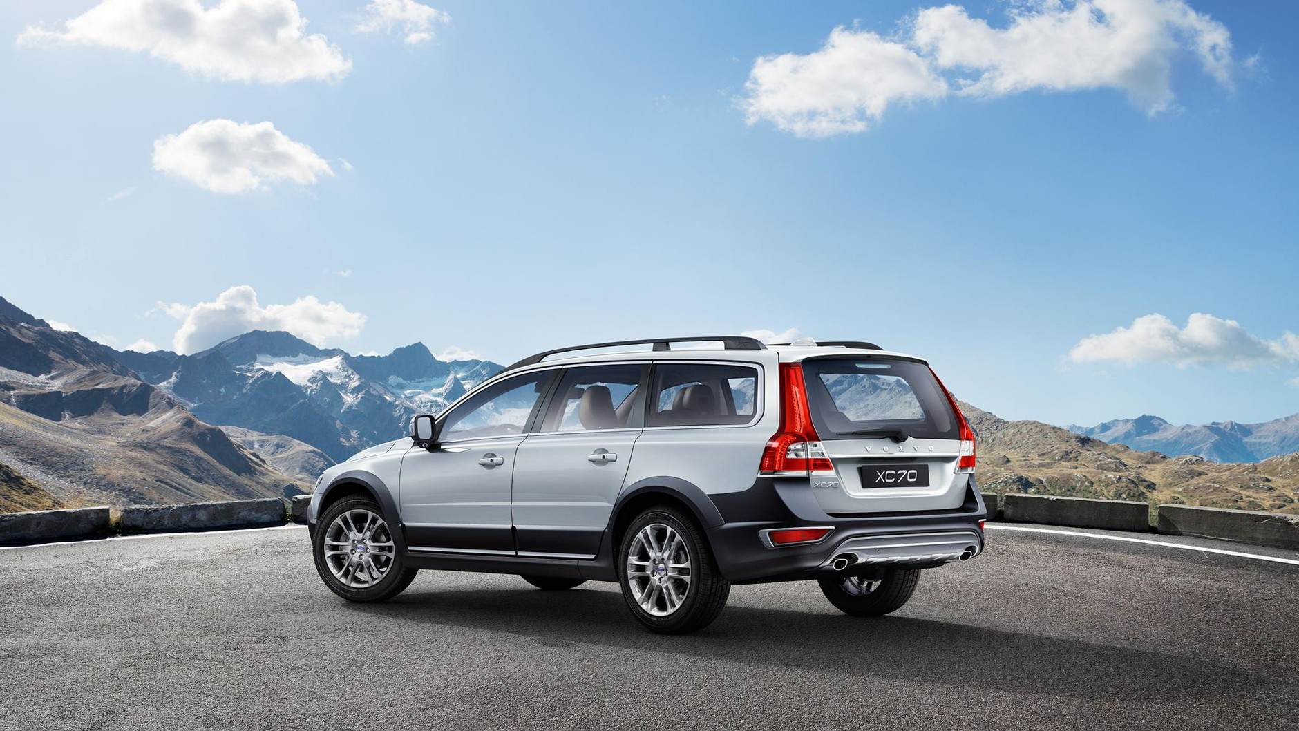 Volvo XC70