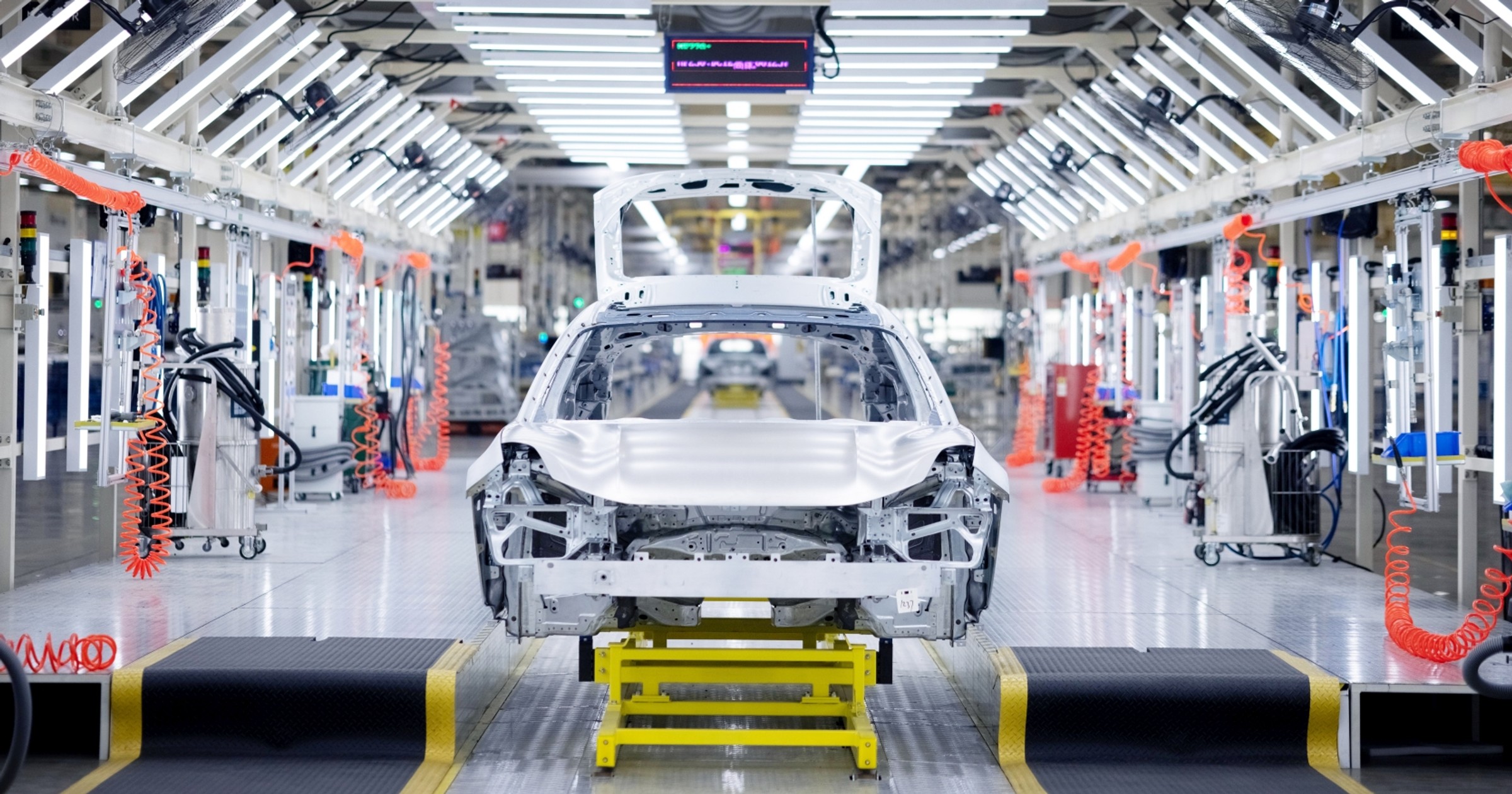Zeekr 001 - elektryk z Chin z koncernu Geely