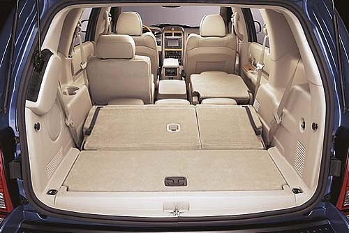 Chrysler Aspen - Pierwszy SUV od Chryslera