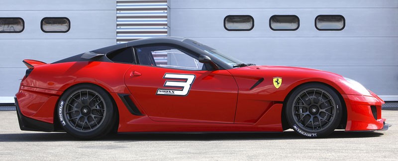 Ferrari 599XX – 599 GTB Fiorano z wyścigowymi genami