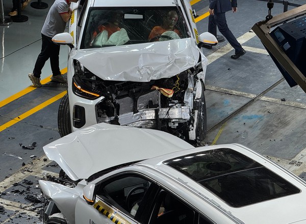 Dwa SUV-y Chery rozbite na moich oczach. Zobaczyłem, jak bezpieczne są chińskie auta