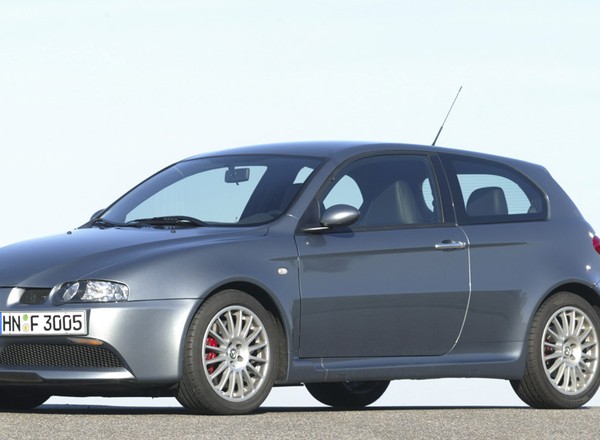Hot-hatche na każdą kieszeń. Które kompaktowe GTI warto kupić?