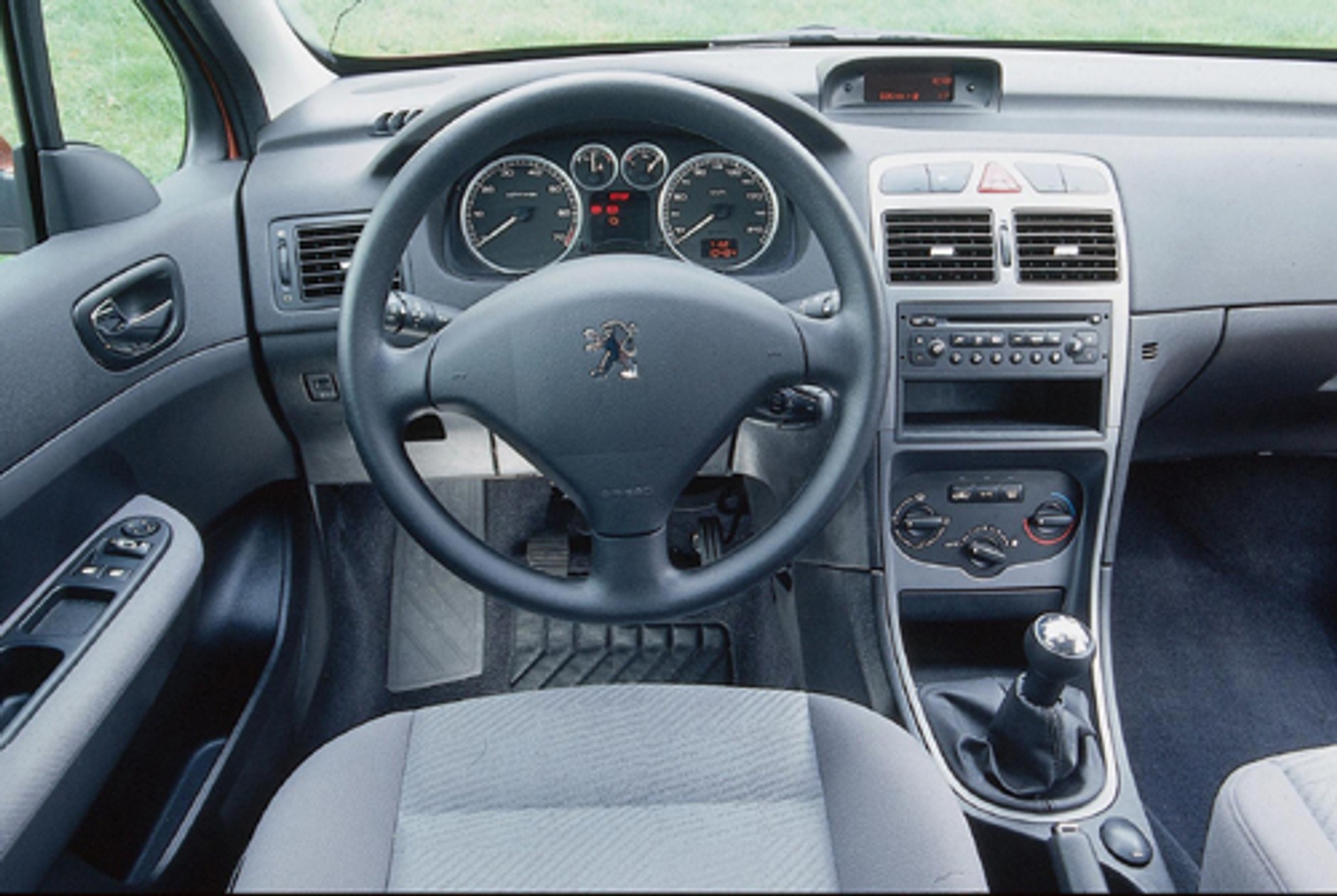 Volkswagen Golf IV kontra Peugeot 307 i Fiat Stilo: Trzy pomysły na niedrogie rodzinne cztery kółka