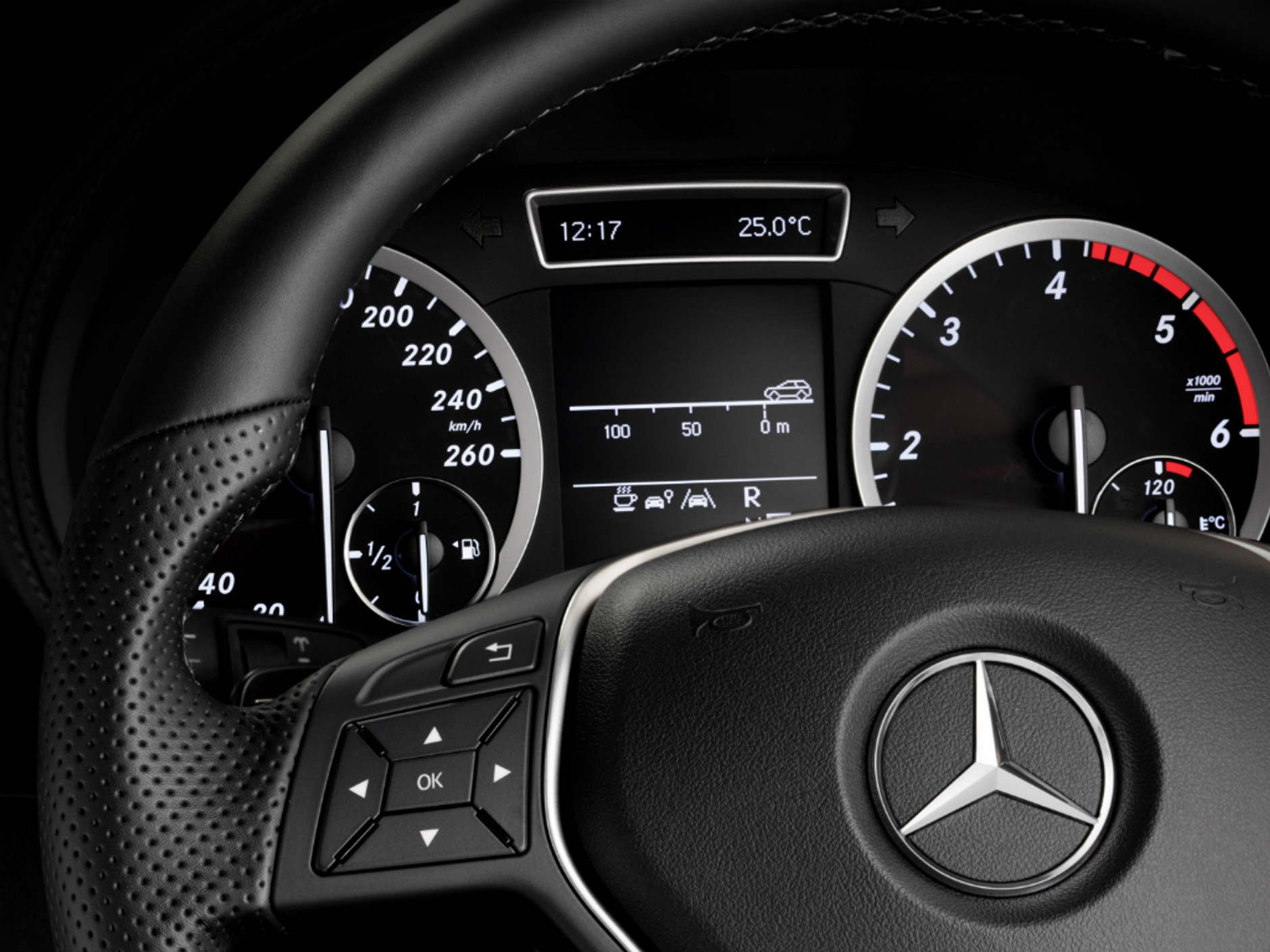 Mercedes B klasa z nowym wnętrzem