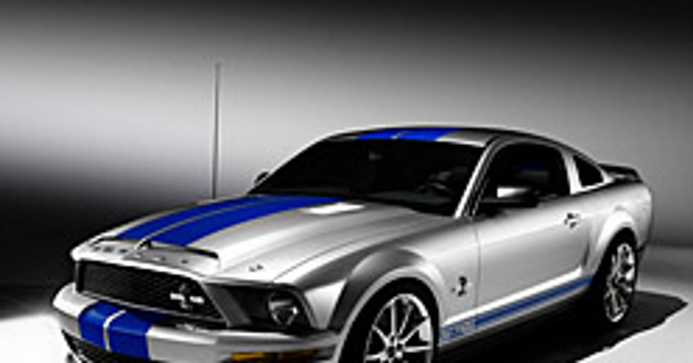 Mustang Shelby GT500KR: król szos powraca!