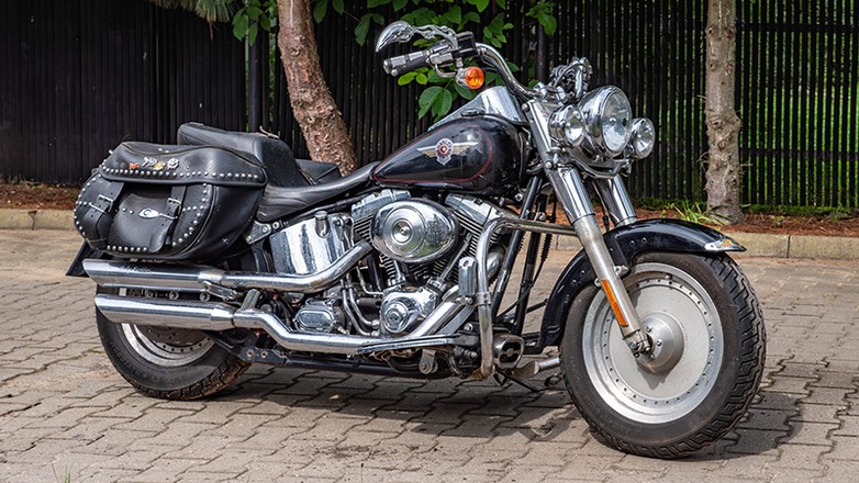 Harley-Davidson Fat Boy wystawiony na licytację